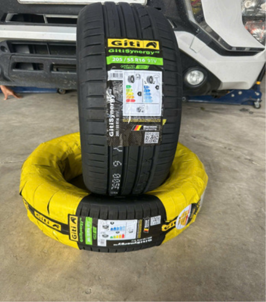 Lốp Giti 205/55R16 Chính Hãng – Êm Ái, Bám Đường Tốt